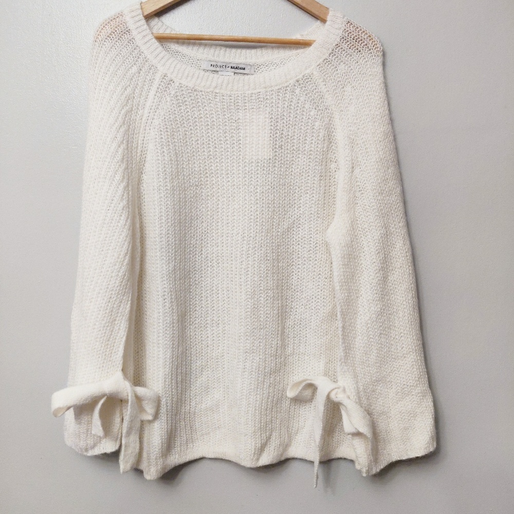 Project Naadam sweater/ size L /off white